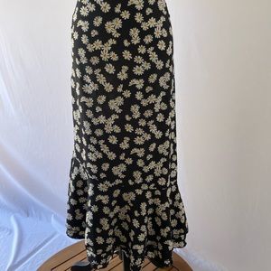 Midi Daisy Print Skirt by Nasty Gal, size 24